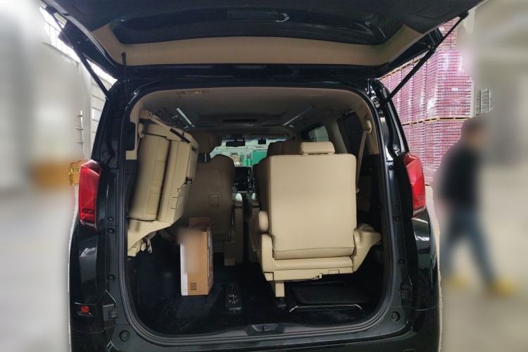 Used Toyota Alphard 2018 Revised Version 3.5L Premium Edition Trunk