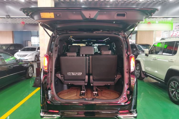 Used Toyota Alphard 2018 Revised Version 3.5L Premium Edition Trunk