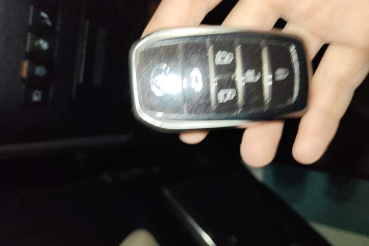 Used Toyota Alphard 2018 3.5L Prestige Edition Vehicle Key