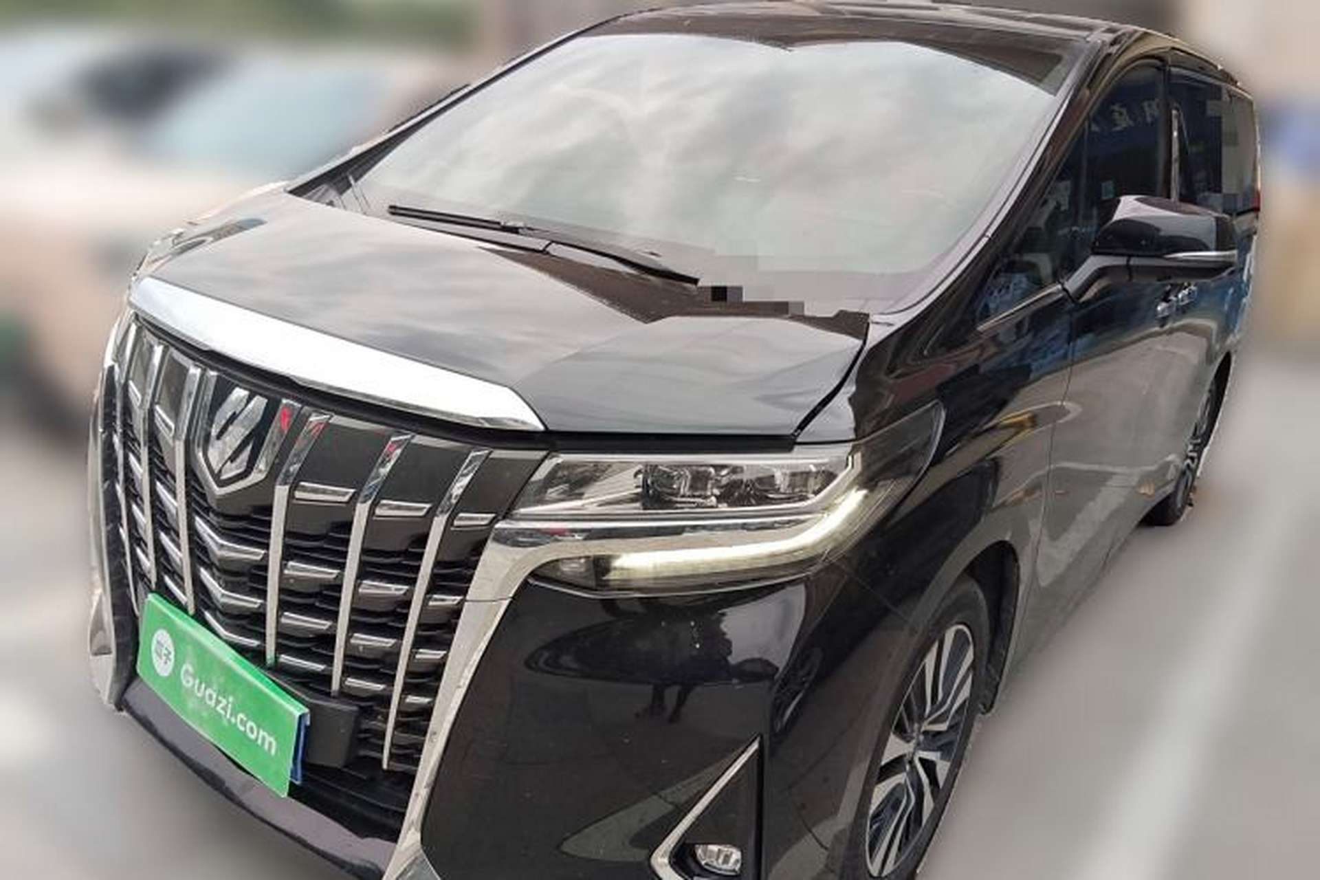 Used Toyota Alphard 2018 Revised Version 3.5L Premium Edition Front Left 45 Deg