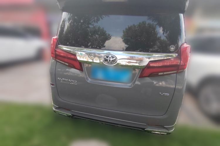 Used Toyota Alphard 2018 Revised Version 3.5L Premium Edition Rear