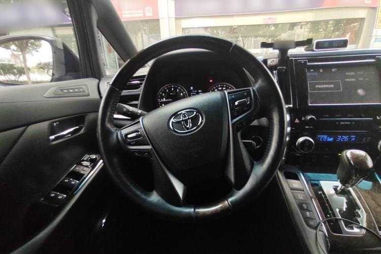 Used Toyota Alphard 2018 Revised Version 3.5L Premium Edition Steering Wheel