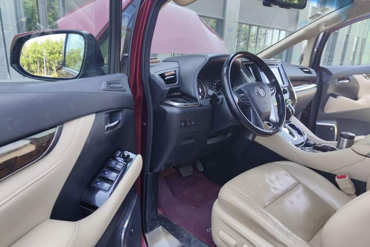 Used Toyota Alphard 2018 Revised Version 3.5L Luxury Edition Driver Seat