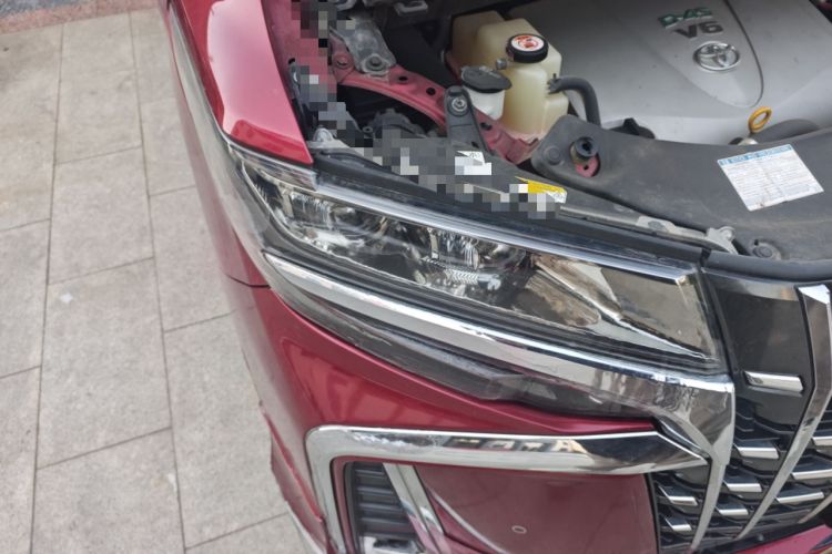 Used Toyota Alphard 2018 Revised Version 3.5L Luxury Edition Right Front Headlight