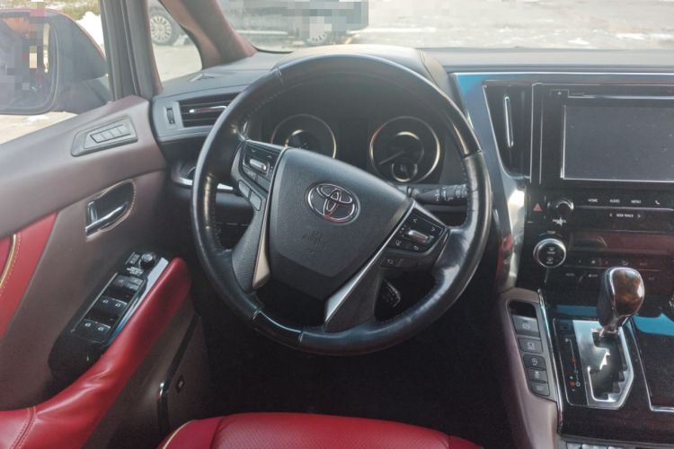 Used Toyota Alphard 2018 Revised Version 3.5L Luxury Edition Steering Wheel