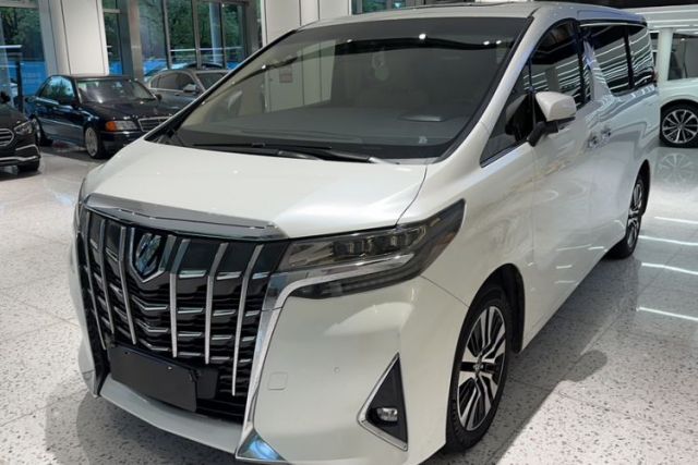 Used Toyota Alphard 2018 Revised Version 3.5L Luxury Edition