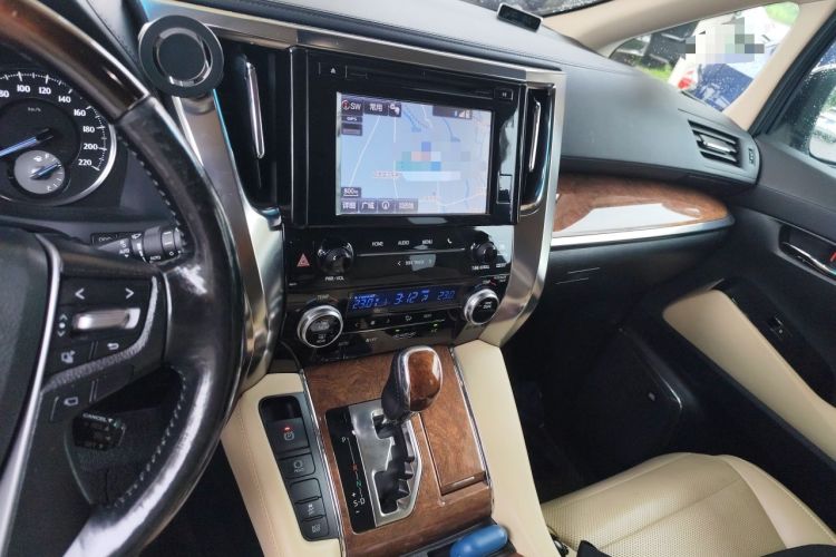 Used Toyota Alphard 2018 3.5L Prestige Edition Audio And AC Panel