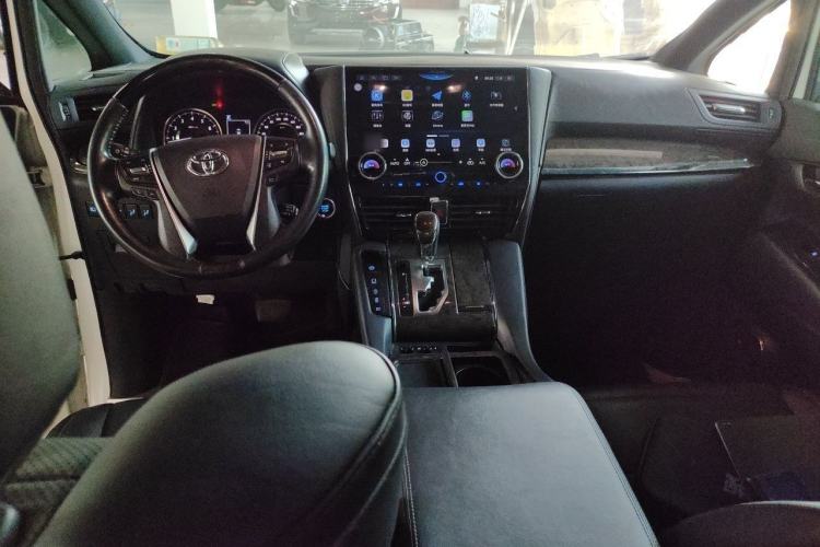 Used Toyota Alphard 2018 Revised Version 3.5L Premium Edition Center Console