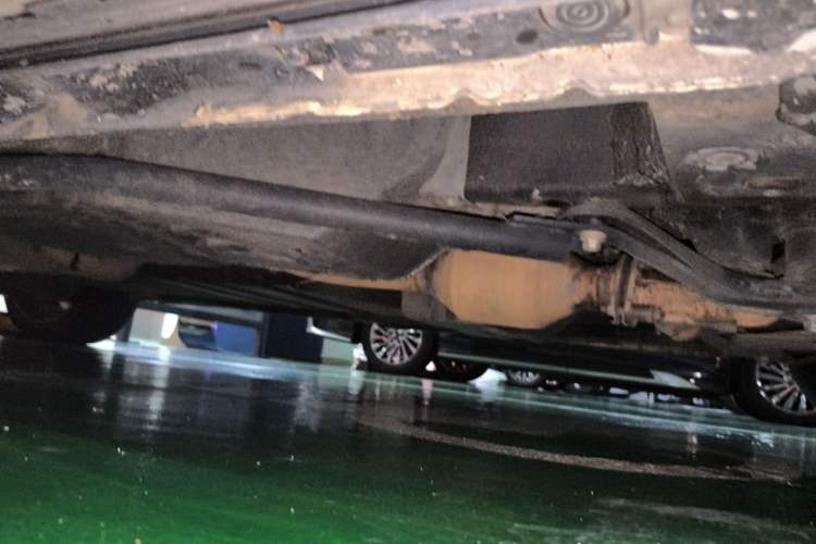 Used Toyota Alphard 2018 Revised Version 3.5L Premium Edition Chassis Front Right