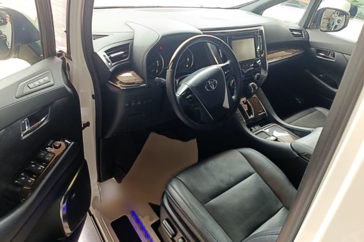 Used Toyota Alphard 2018 Revised Version 3.5L Premium Edition Driver Seat