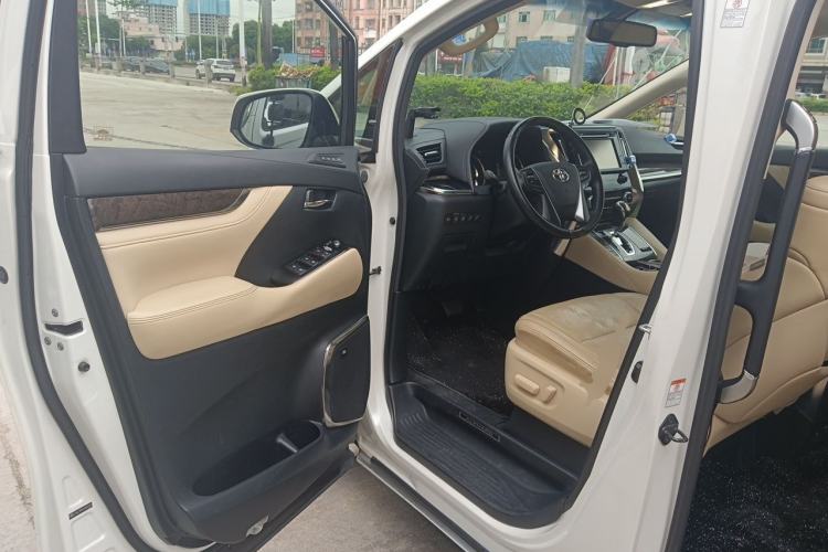 Used Toyota Alphard 2018 Revised Version 3.5L Premium Edition Driver Seat