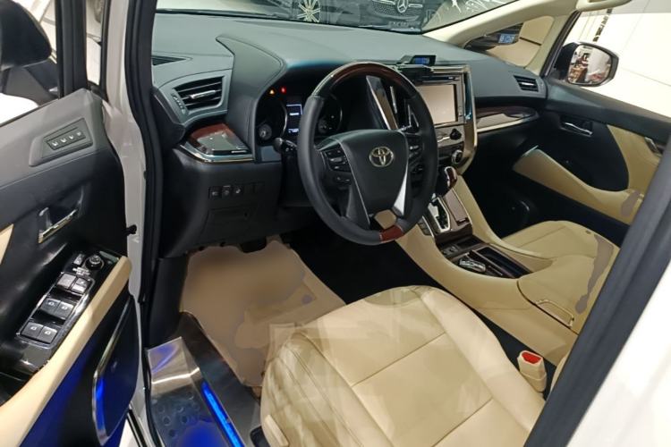 Used Toyota Alphard 2018 3.5L Luxury Edition Driver Seat