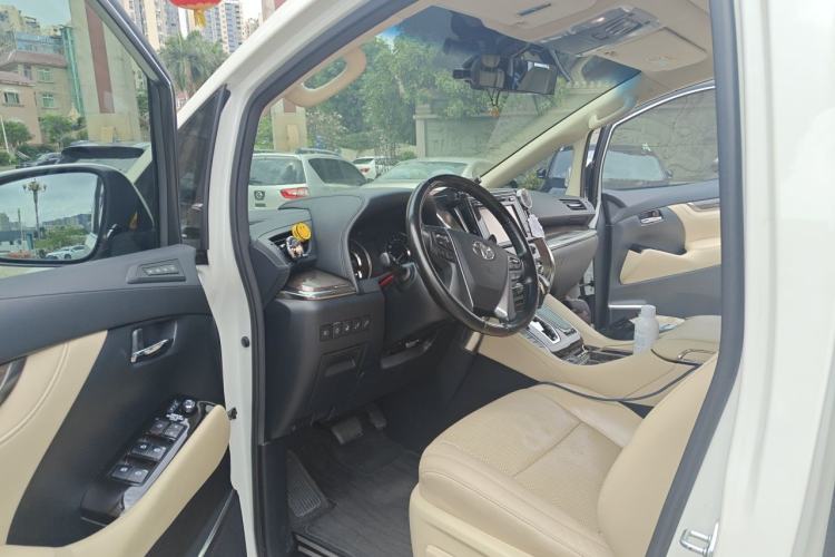 Used Toyota Alphard 2018 Revised Version 3.5L Premium Edition Driver Seat
