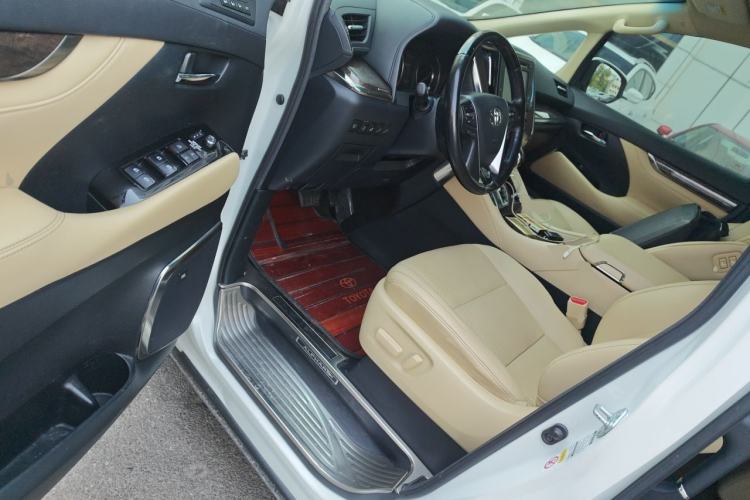 Used Toyota Alphard 2018 Revised Version 3.5L Premium Edition Driver Seat