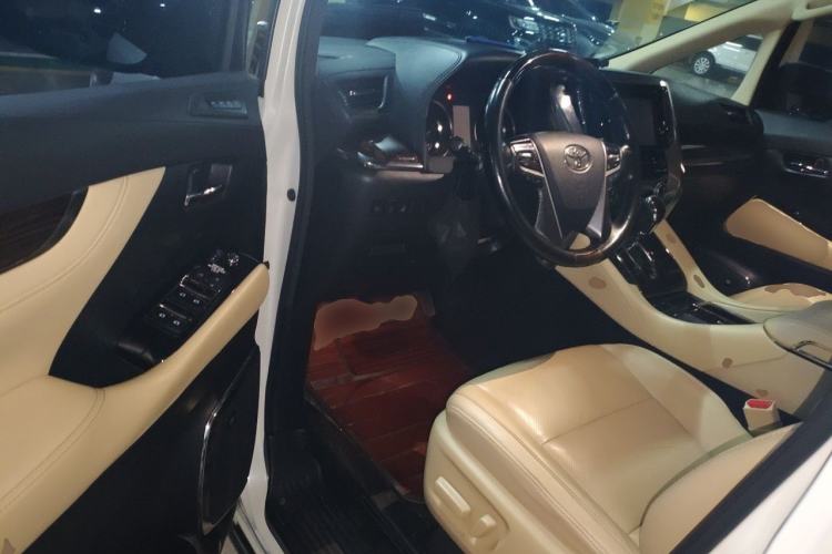 Used Toyota Alphard 2018 Revised Version 3.5L Luxury Edition Driver Seat