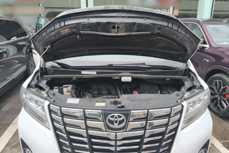 Used Toyota Alphard 2018 3.5L Prestige Edition Engine Bay