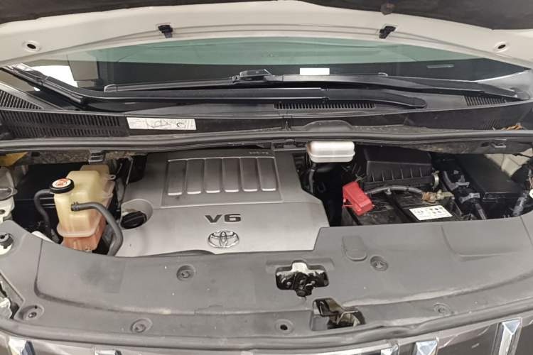 Used Toyota Alphard 2018 3.5L Prestige Edition Engine Bay