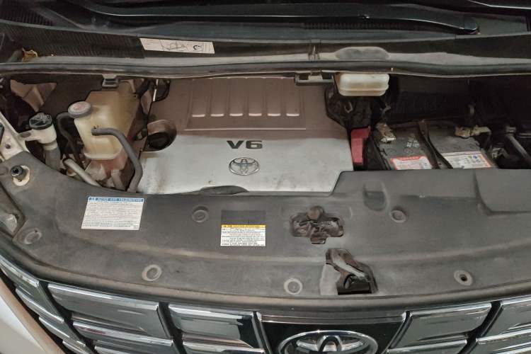 Used Toyota Alphard 2018 3.5L Prestige Edition Engine Bay