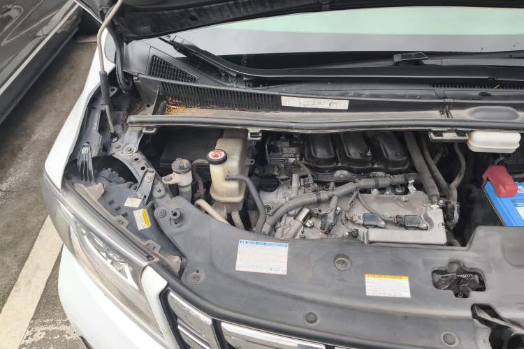 Used Toyota Alphard 2018 3.5L Prestige Edition Engine Bay Right