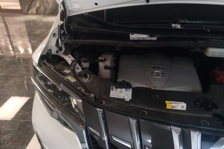 Used Toyota Alphard 2018 Revised Version 3.5L Luxury Edition Engine Bay Right