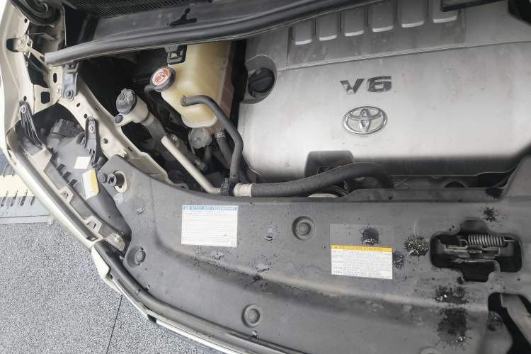 Used Toyota Alphard 2018 3.5L Prestige Edition Engine Bay Right