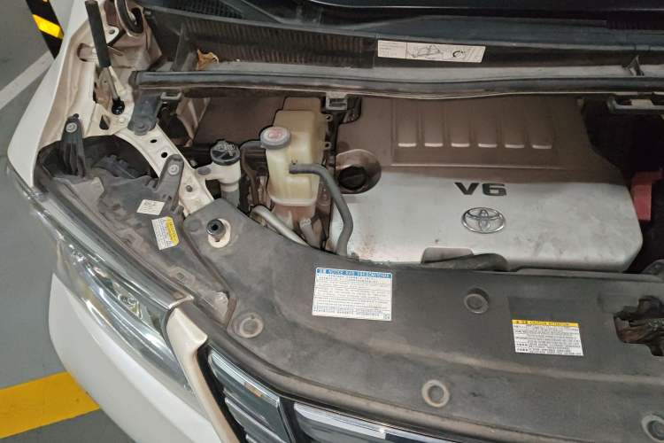 Used Toyota Alphard 2018 3.5L Prestige Edition Engine Bay Right
