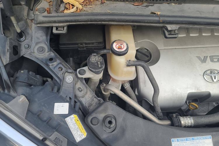 Used Toyota Alphard 2018 3.5L Prestige Edition Engine Bay Right