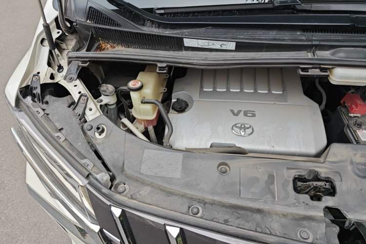 Used Toyota Alphard 2018 3.5L Prestige Edition Engine Bay Right