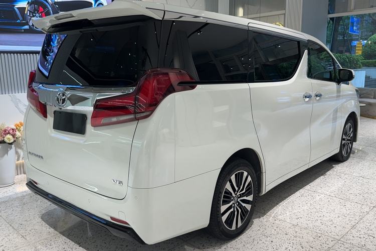 Used Toyota Alphard 2018 Revised Version 3.5L Luxury Edition Exterior 3