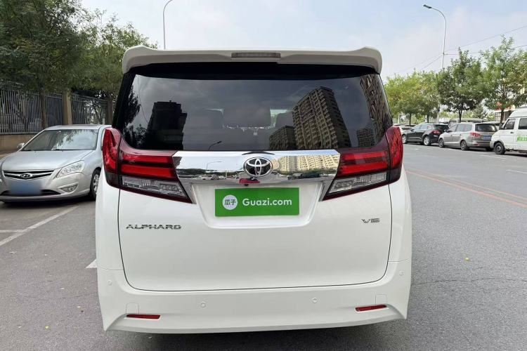 Used Toyota Alphard 2018 3.5L Luxury Edition Exterior 4