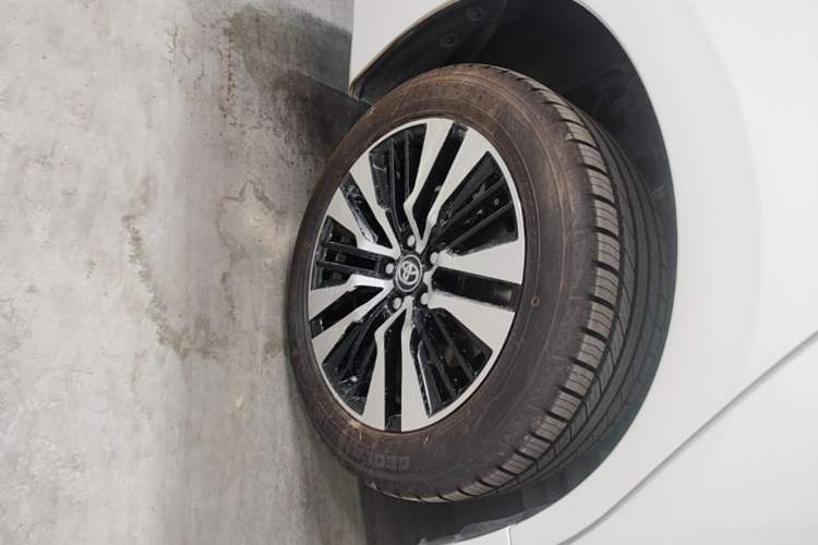 Used Toyota Alphard 2018 Revised Version 3.5L Luxury Edition Exterior 5