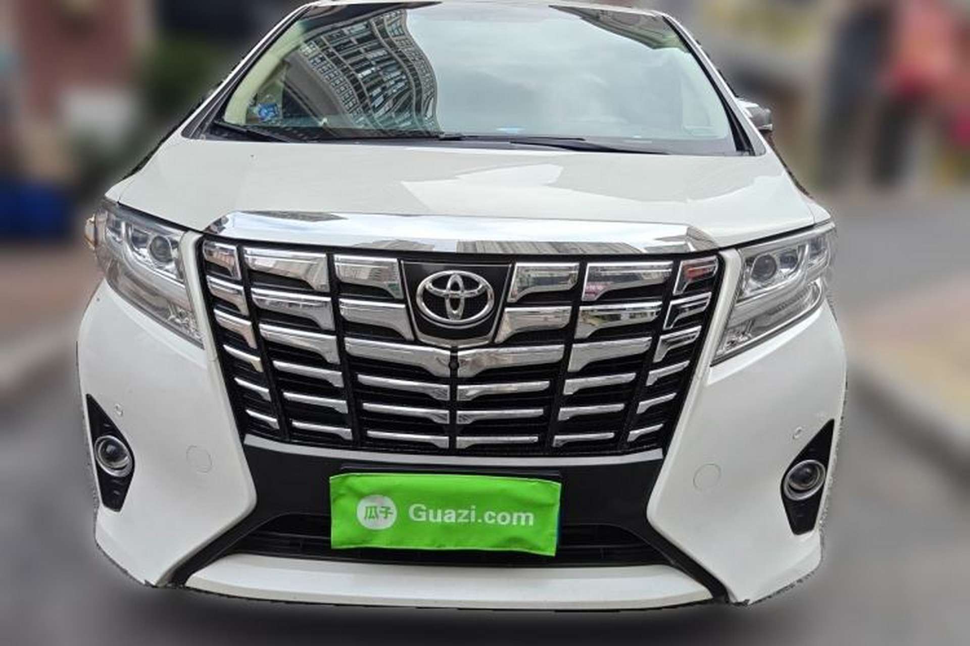 Used Toyota Alphard 2018 3.5L Luxury Edition Front