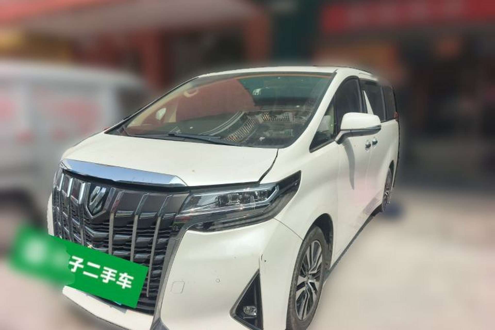 Used Toyota Alphard 2018 Revised Version 3.5L Luxury Edition Front Left 45 Deg