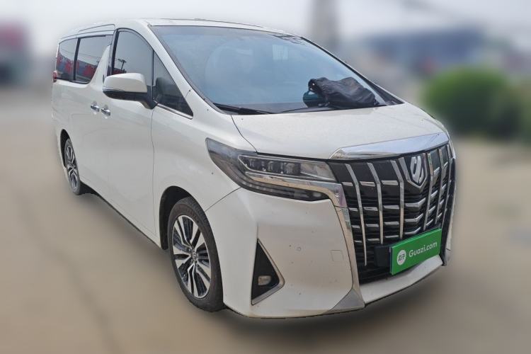 Used Toyota Alphard 2018 Revised Version 3.5L Premium Edition Front Right 45 Deg