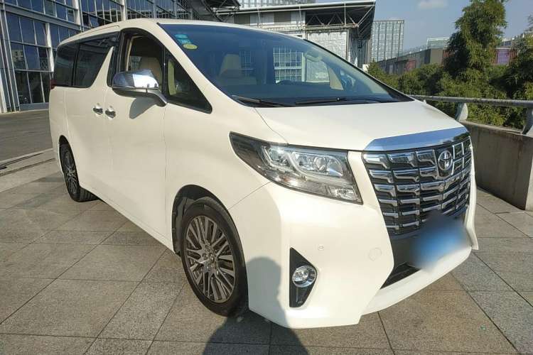 Used Toyota Alphard 2018 3.5L Prestige Edition Front Right 45 Deg