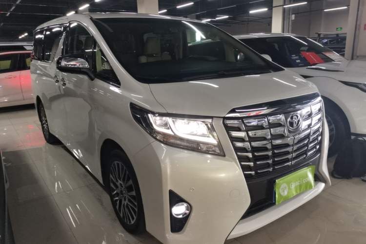 Used Toyota Alphard 2018 3.5L Prestige Edition Front Right 45 Deg