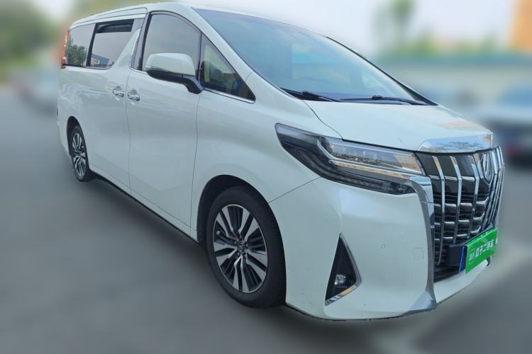 Used Toyota Alphard 2018 Revised Version 3.5L Premium Edition Front Right 45 Deg
