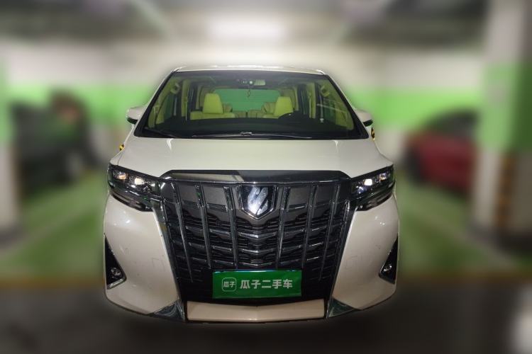Used Toyota Alphard 2018 Revised Version 3.5L Luxury Edition Front