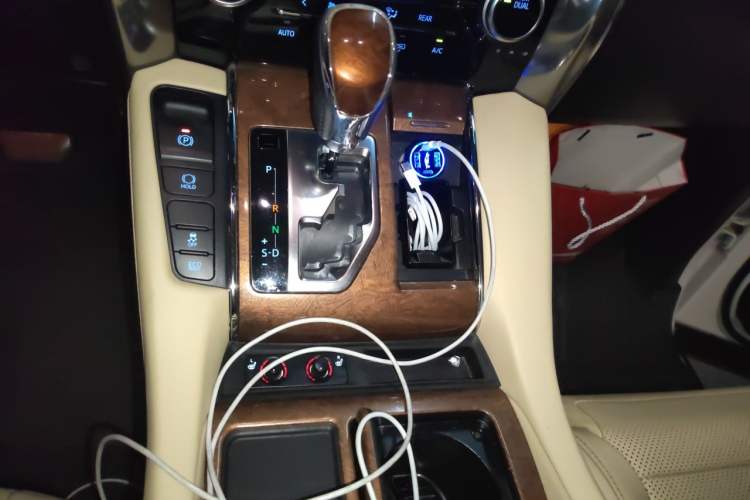 Used Toyota Alphard 2018 3.5L Prestige Edition Gear Lever