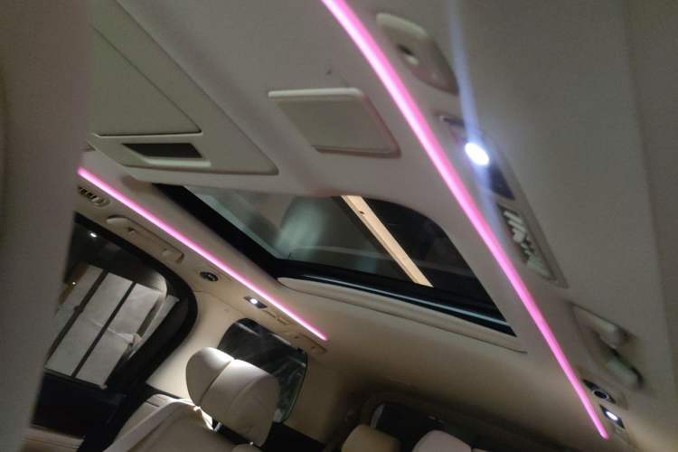 Used Toyota Alphard 2018 Revised Version 3.5L Luxury Edition Headliner