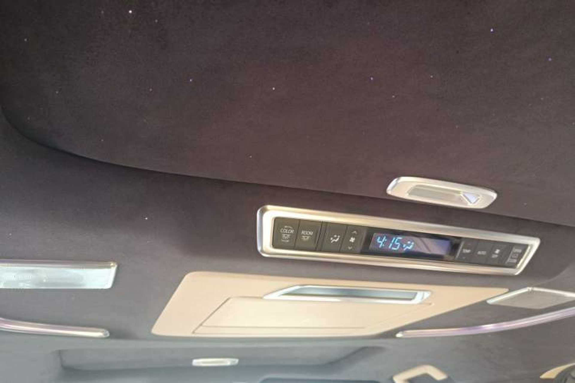 Used Toyota Alphard 2018 Revised Version 3.5L Premium Edition Headliner