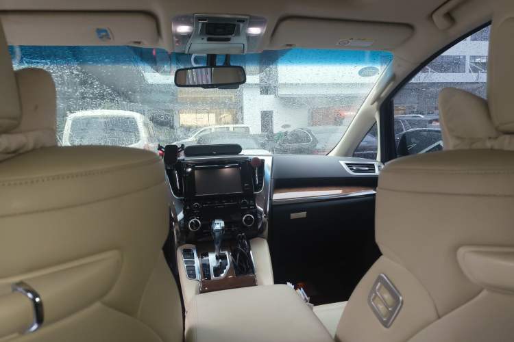 Used Toyota Alphard 2018 3.5L Prestige Edition Headliner