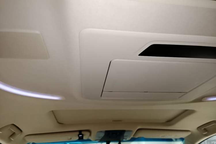 Used Toyota Alphard 2018 3.5L Luxury Edition Headliner