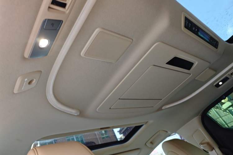 Used Toyota Alphard 2018 Revised Version 3.5L Premium Edition Headliner