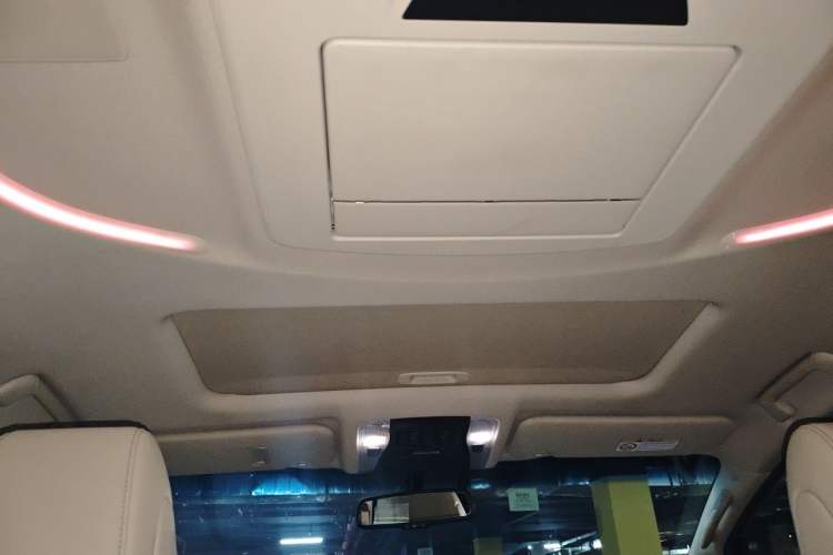Used Toyota Alphard 2018 Revised Version 3.5L Luxury Edition Headliner