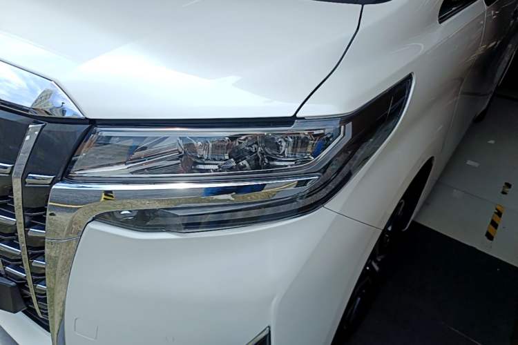Used Toyota Alphard 2018 Revised Version 3.5L Premium Edition Left Front Headlight