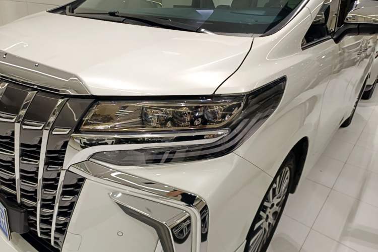 Used Toyota Alphard 2018 3.5L Luxury Edition Left Front Headlight