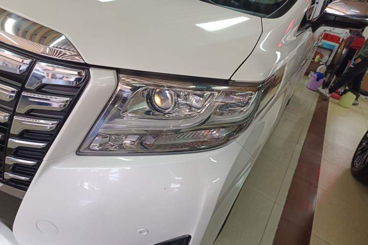 Used Toyota Alphard 2018 3.5L Prestige Edition Left Front Headlight