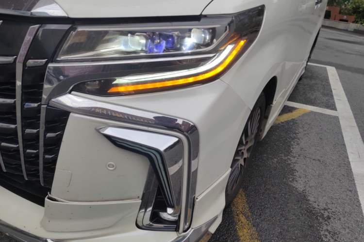 Used Toyota Alphard 2018 3.5L Luxury Edition Left Front Headlight