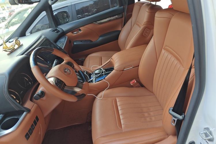 Used Toyota Alphard 2018 Revised Version 3.5L Luxury Edition Left Front Seat